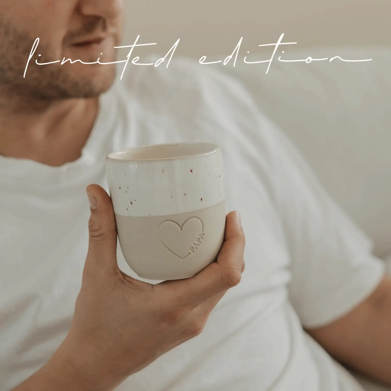 Becher aus Steingut